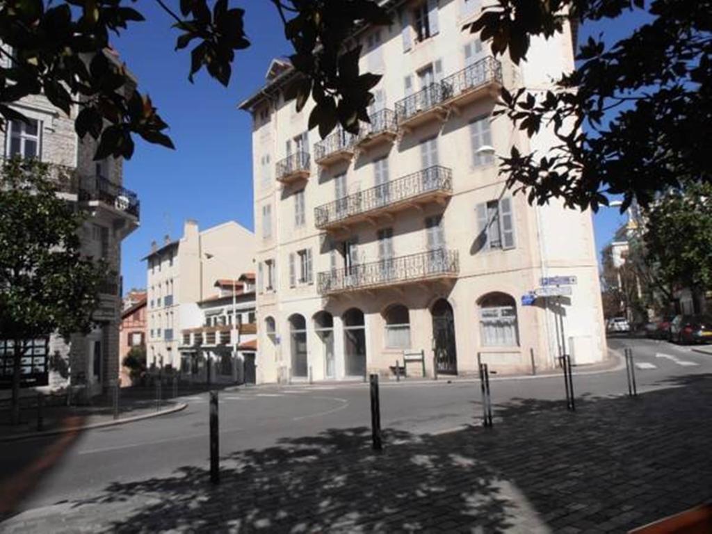 Biarritz's Centre Studio Camera foto